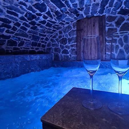 O Nuit Claire, Superbe Longere Avec Spa. Dompierre-Sur-Helpe Экстерьер фото