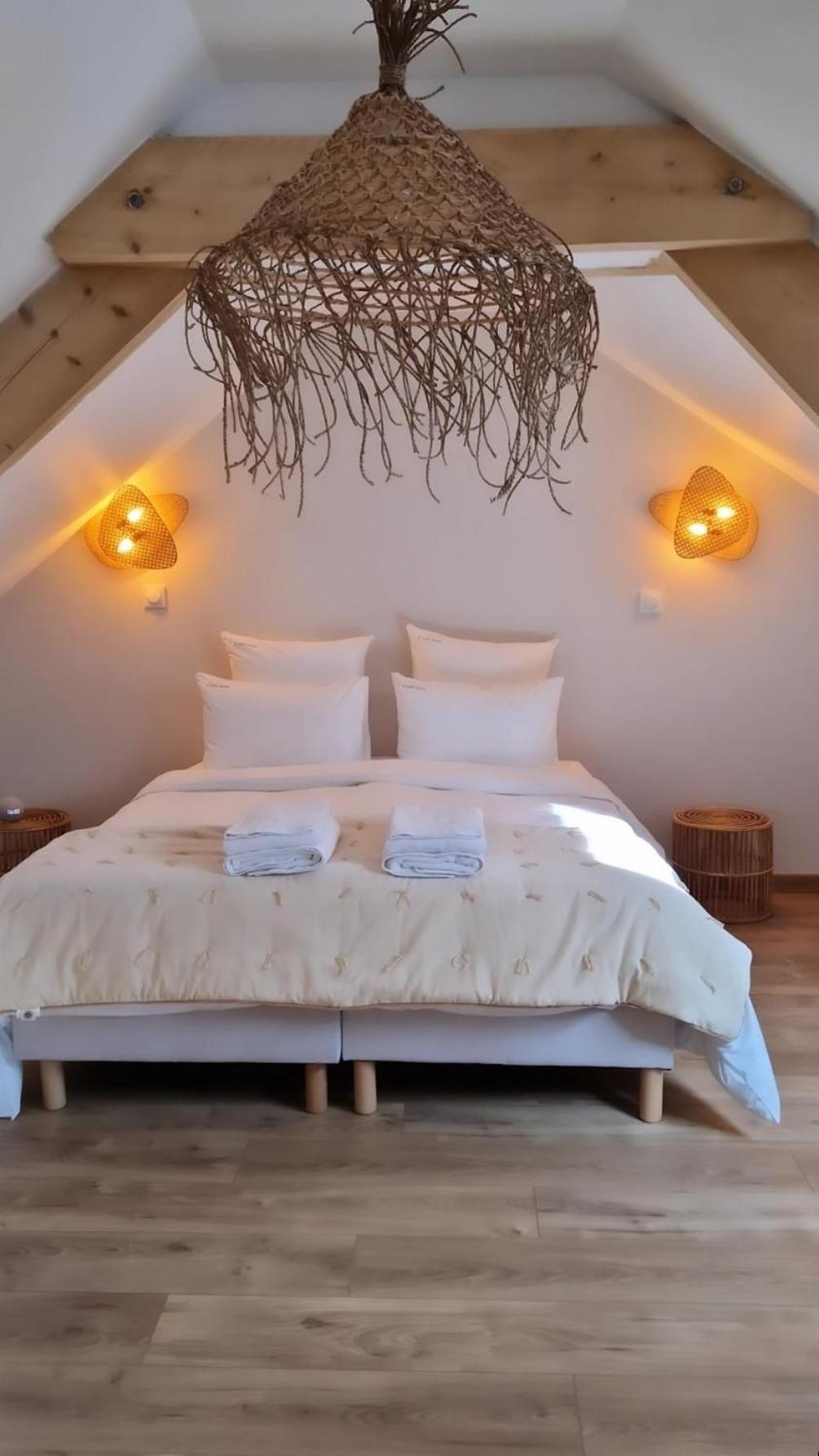 O Nuit Claire, Superbe Longere Avec Spa. Dompierre-Sur-Helpe Экстерьер фото